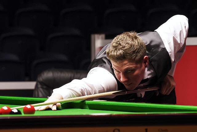 挑战时的坚 挑战时的坚